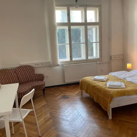 Elza * Ljubljana