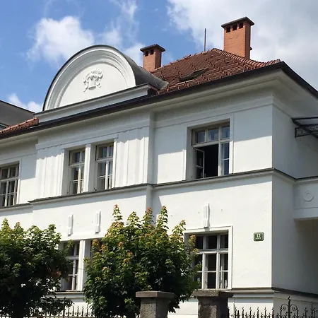Elza Ljubljana