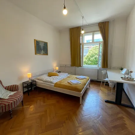 Elza * Ljubljana